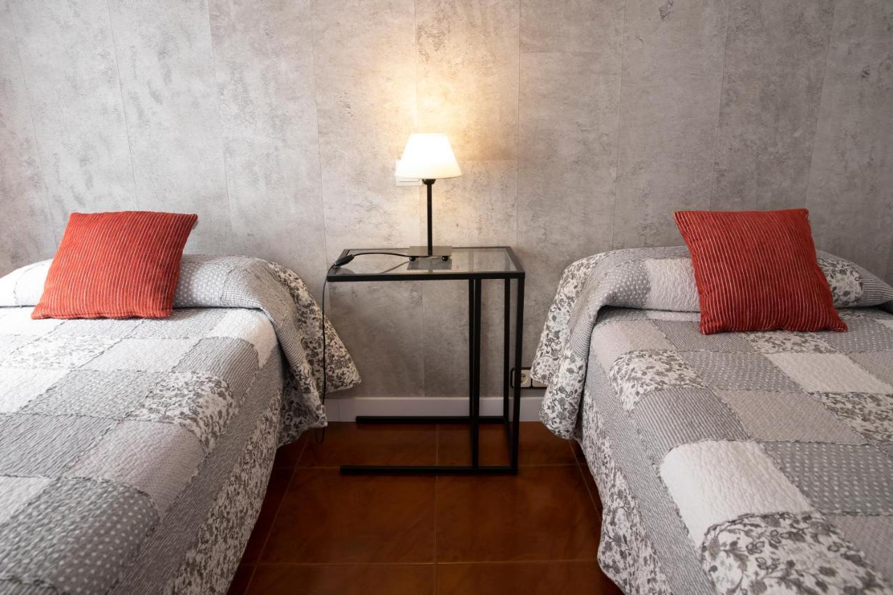 מדריד Hostal Tokio מראה חיצוני תמונה