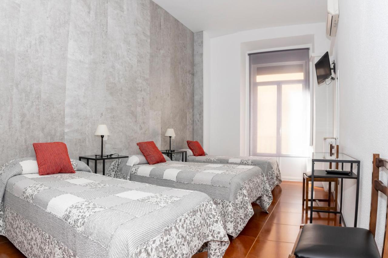 מדריד Hostal Tokio מראה חיצוני תמונה