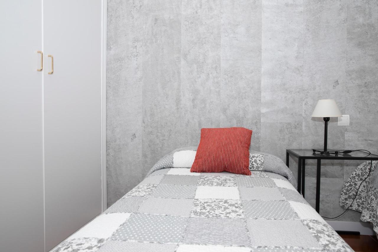 מדריד Hostal Tokio מראה חיצוני תמונה